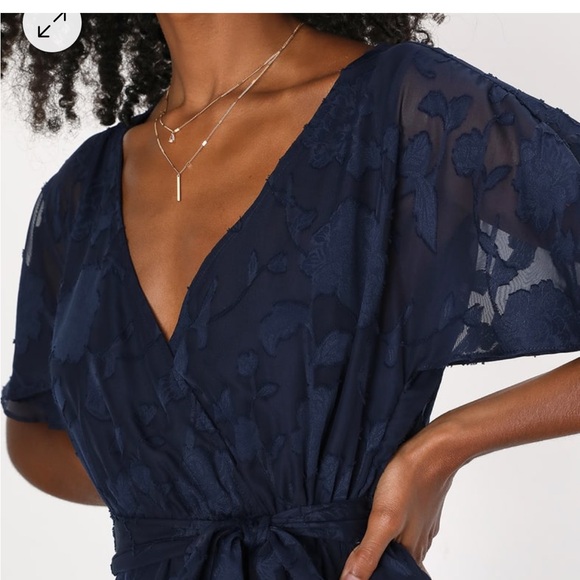 NWT Lulu’s Dress - Picture 5 of 7